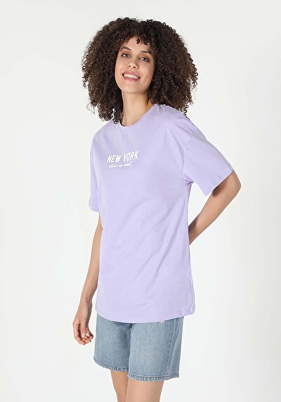 اعرض التفاصيل لـ أرجواني للنساء تي شيرت بأكمام قصيرة