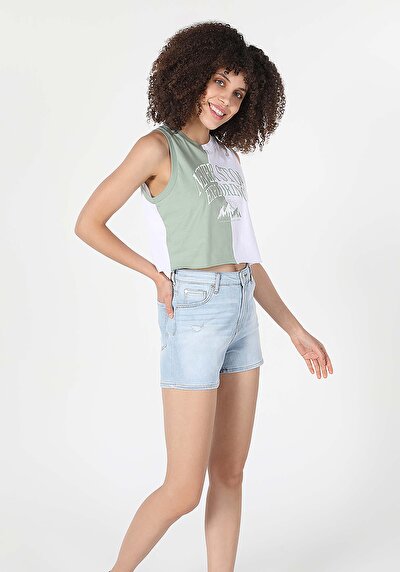 صورة من أبيض للنساء رياضي