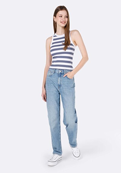 صورة من أزرق للنساء رياضي