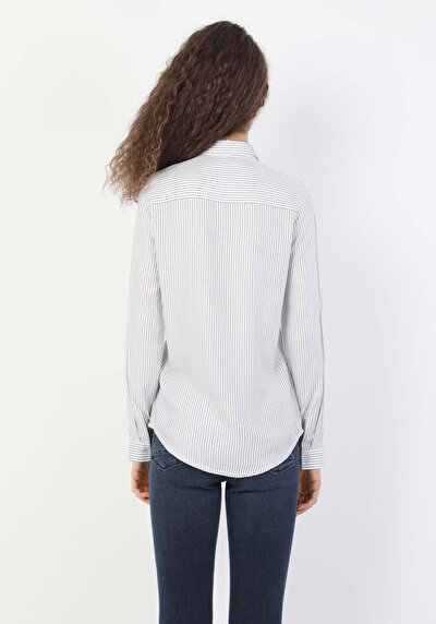 اعرض التفاصيل لـ أزرق للنساء قميص  كم طويل