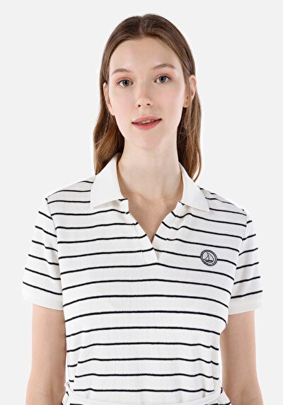 اعرض التفاصيل لـ عادي فستان نسائي أبيض بأكمام قصيرة