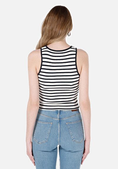 اعرض التفاصيل لـ سليم فيت نسائي بلوزة دبابة باللون الأزرق الداكن