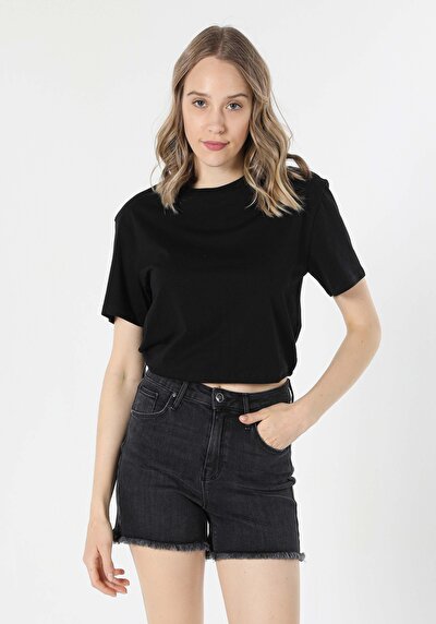 اعرض التفاصيل لـ أسود للنساء تي شيرت بأكمام قصيرة