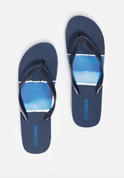 صورة من أزرق بحري للرجال 