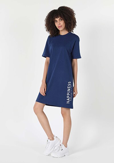 صورة من أزرق بحري للنساء فستان