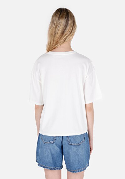 اعرض التفاصيل لـ أبيض للنساء تي شيرت بأكمام قصيرة