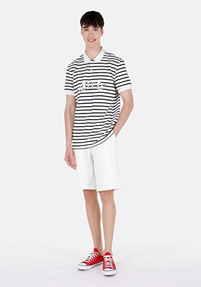 صورة من   الخصر مستقيم شورت جينز طبيعي للرجال