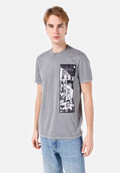 صورة من عادي مقاس رقبة مستديرة رجالي رمادي كم قصير تي شيرت