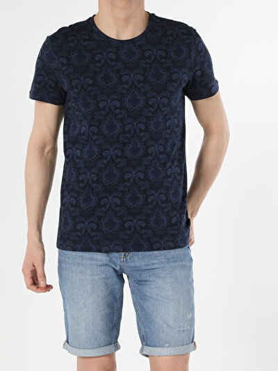 اعرض التفاصيل لـ أزرق بحري للرجال تي شيرت بأكمام قصيرة