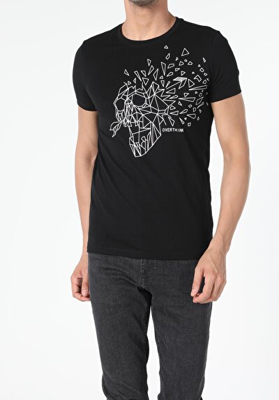 صورة من أسود للرجال تي شيرت بأكمام قصيرة