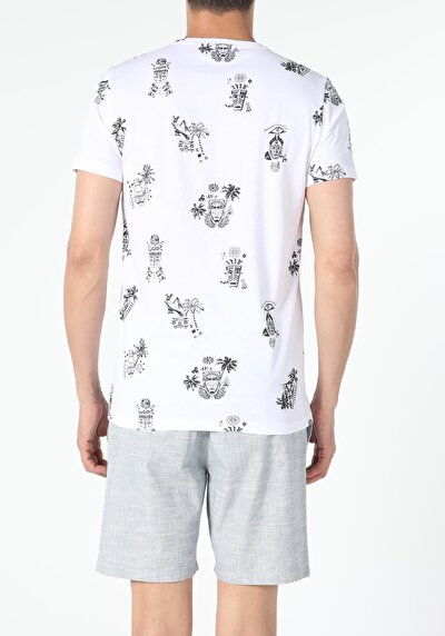 صورة من أبيض للرجال تي شيرت بأكمام قصيرة