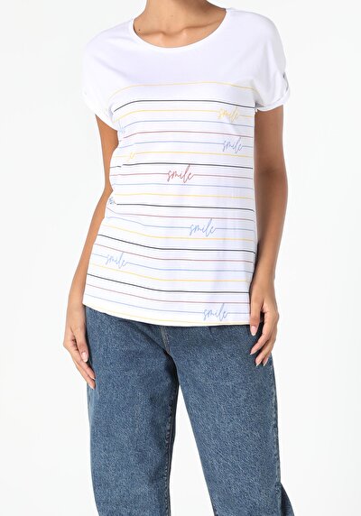 اعرض التفاصيل لـ أبيض للنساء تي شيرت بأكمام قصيرة