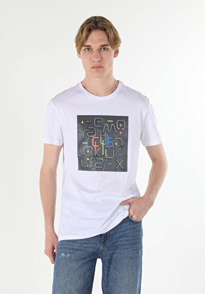 صورة من أبيض للرجال تي شيرت بأكمام قصيرة