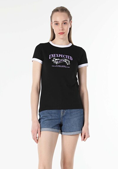 اعرض التفاصيل لـ أسود للنساء تي شيرت بأكمام قصيرة