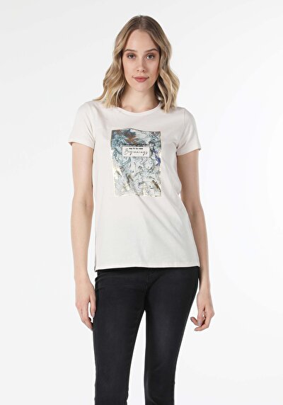 اعرض التفاصيل لـ أبيض للنساء تي شيرت بأكمام قصيرة