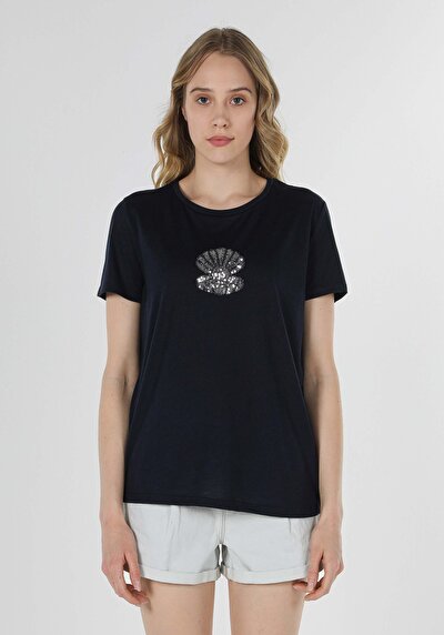 اعرض التفاصيل لـ أزرق بحري للنساء تي شيرت بأكمام قصيرة