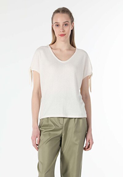 اعرض التفاصيل لـ بيج فاتح للنساء تي شيرت بأكمام قصيرة