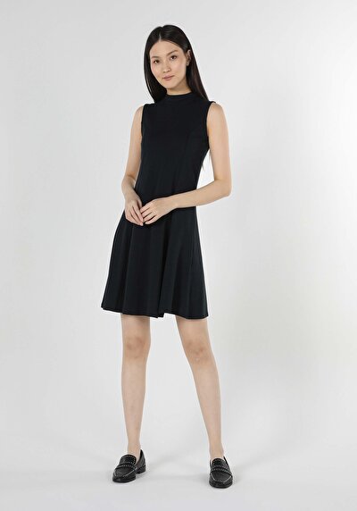 صورة من أزرق بحري للنساء فستان