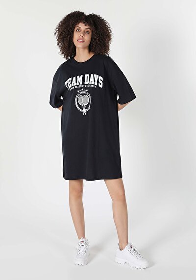 صورة من أزرق بحري للنساء فستان