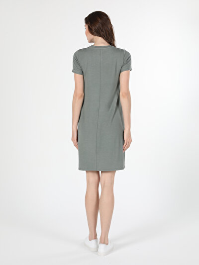 صورة من للنساء فستان