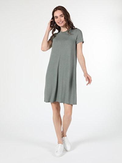 صورة من للنساء فستان