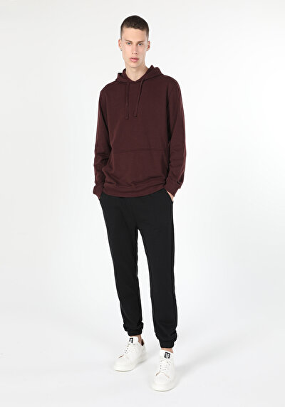 صورة من أرجواني للرجال بلوز