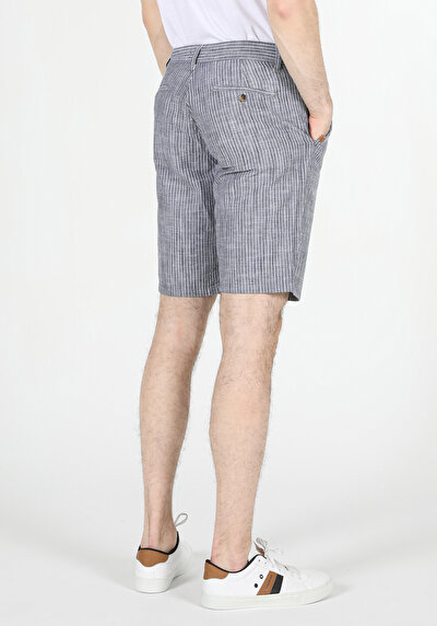 اعرض التفاصيل لـ أزرق للرجال شورت