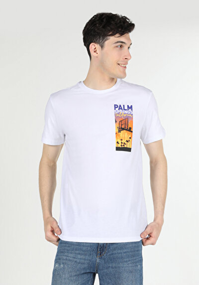 صورة من أبيض للرجال تي شيرت بأكمام قصيرة