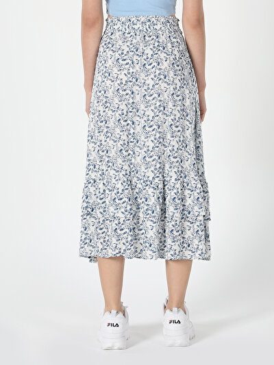 اعرض التفاصيل لـ أبيض للنساء تنورة