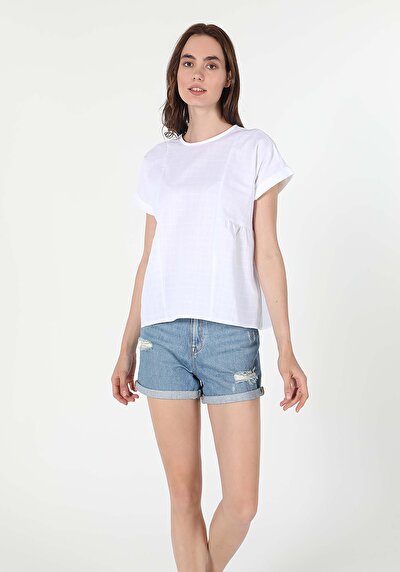 اعرض التفاصيل لـ أبيض للنساء قميص  كم قصير