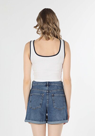 صورة من أبيض للنساء رياضي