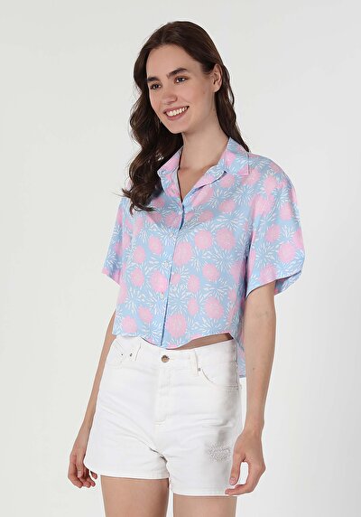 صورة من قميص عادي رقبة نسائي متعدد الألوان 3/4 كم قميص