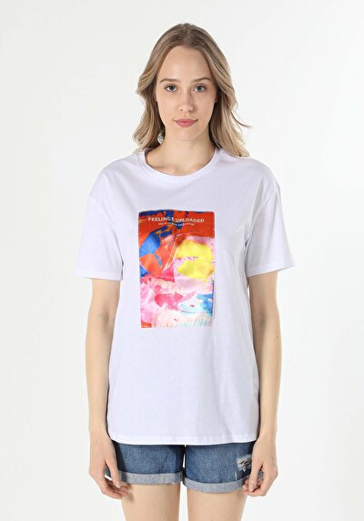 اعرض التفاصيل لـ أبيض للنساء تي شيرت بأكمام قصيرة