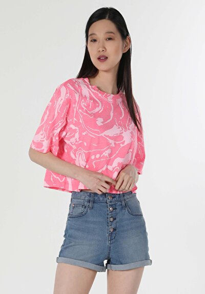 اعرض التفاصيل لـ وردي للنساء تي شيرت بأكمام قصيرة