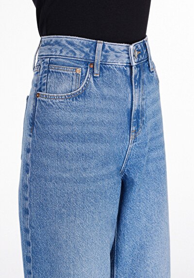 اعرض التفاصيل لـ أزرق بحري للنساء بناطيل