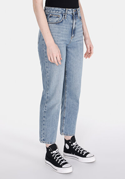 اعرض التفاصيل لـ   مستقيم الساق نسائي نيلي الجينز