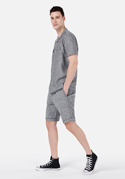 صورة من عادي الخصر مستقيم شورت رجالي رمادي