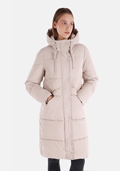 صورة من بيج للنساء ملابس خارجية