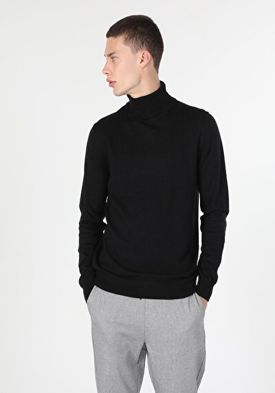 اعرض التفاصيل لـ ضيق قصة الياقة المدورة جاكار رجالي كنزة سوداء