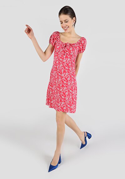 صورة من عادي أزهار نسائي متعدد الألوان فستان قصير الأكمام