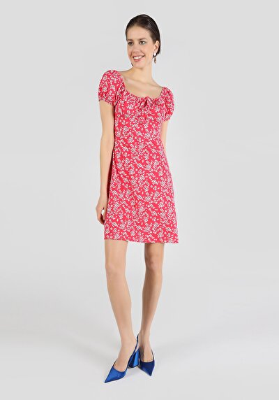 صورة من عادي أزهار نسائي متعدد الألوان فستان قصير الأكمام