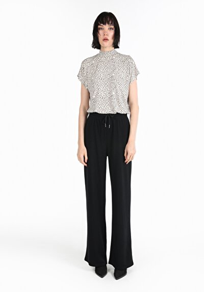 صورة من بيج للنساء تي شيرت بأكمام قصيرة