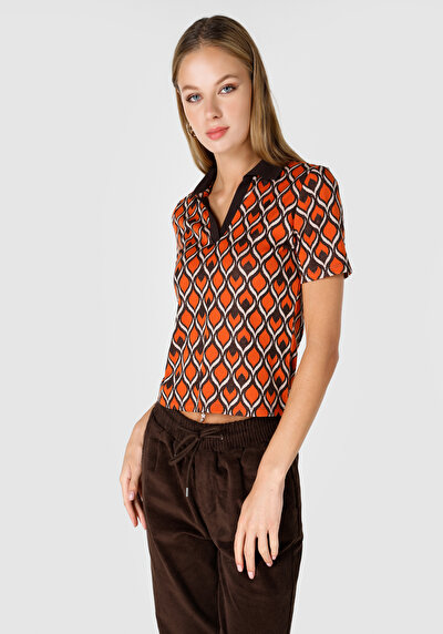 صورة من نحيف قصة بولو الرقبة نسائي متعدد الألوان كم قصير تي شيرت