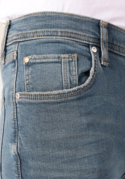 اعرض التفاصيل لـ أسود للرجال بناطيل