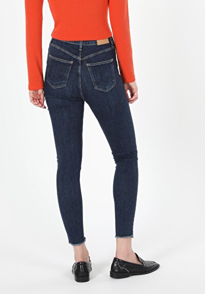 صورة من ضيق ارتفاع الخصر ساق مستقيمة نسائي جينز أسود