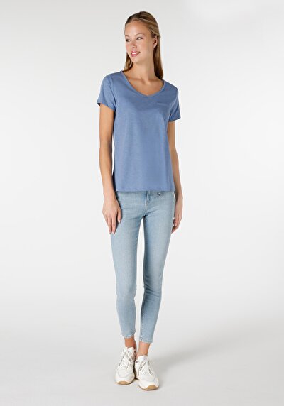 صورة من على شكل V رقبة مستقيمة نسائي أزرق كم قصير تي شيرت