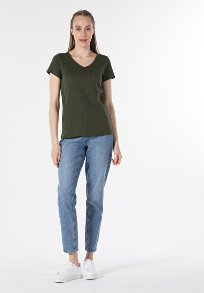 صورة من على شكل V رقبة مستقيم نسائي أخضر كم قصير تي شيرت