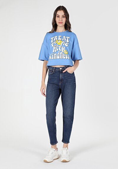 صورة من أزرق للنساء بناطيل