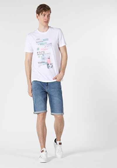 صورة من أبيض للرجال تي شيرت بأكمام قصيرة