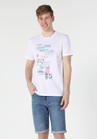 اعرض التفاصيل لـ أبيض للرجال تي شيرت بأكمام قصيرة